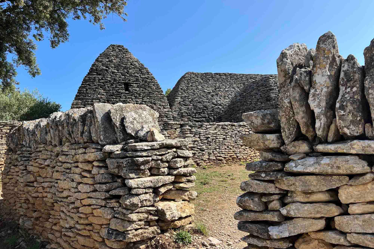 From Aix-en-Provence: Private Luberon Villages Tour