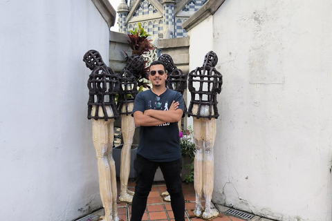 Medellín Through Time – City Sightseeing Tour | Subway, Metrocable, and Historic Center