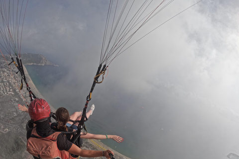 Antalya/Kemer: Tandem Paragliding in Alanya With TransferRoundtrip Free Transfer+Paragliding