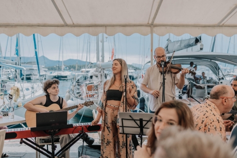 Ville de Corfou : Musique grecque et corfiote en direct à la vieille forteresse