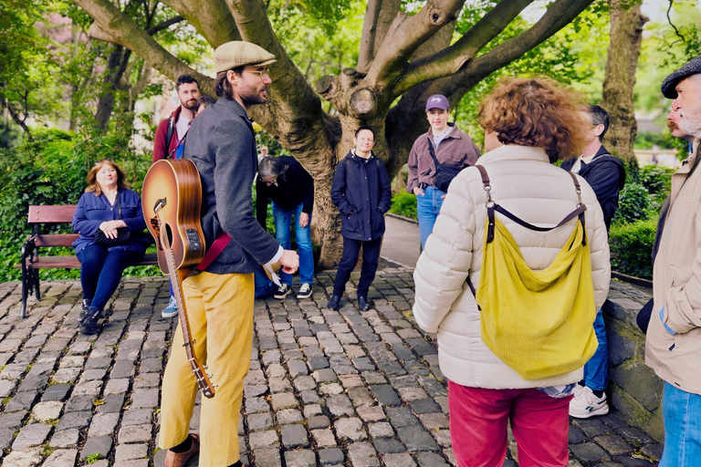 The Poetry Stroll: A Literary Walking Tour Guided by Song