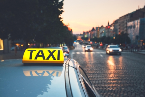 Luxembourg: Chauffeur-Driven Taxi and Rental Car Service