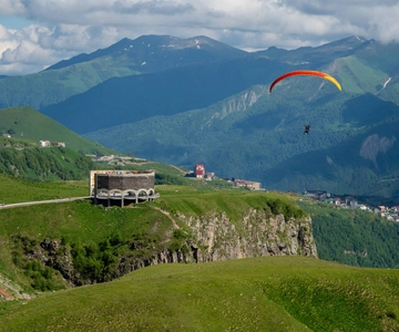 From Tbilisi: Gateway to Kazbegi Day Trip