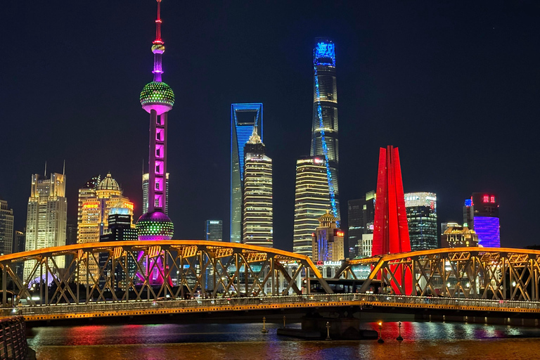 Shanghai: Private Trip to Zhujiajiao Water Town & Yu Garden Group Shanghai Day Tour: Yu Garden, Zhujiajiao & Night Bus 