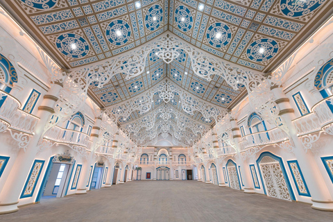 From Khao Lak: Carnival Magic Phuket Ticket with Transfer Royal Seat with Dinner