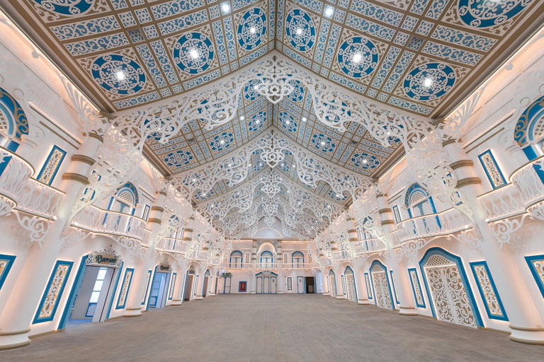 From Khao Lak: Carnival Magic Phuket Ticket with Transfer Royal Seat with Dinner