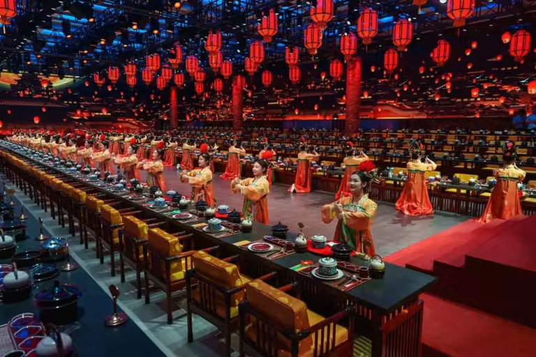 Yuxiandu: Imperial Cuisine Museum Banquet Experience & Show A: Yuxiandu Imperial Cuisine Museum - 4th Row Seat