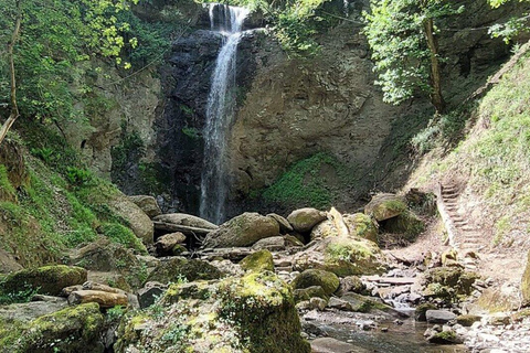 巴库出发：阿斯塔拉一日游含西姆瀑布徒步从巴库出发：阿斯塔拉一日游，含西姆瀑布徒步之旅