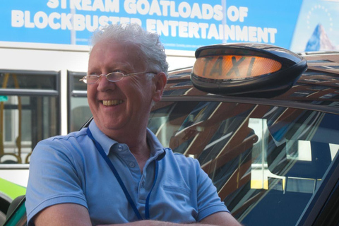 Manchester: Private Iconic Taxi Tour with Local Guide Mike