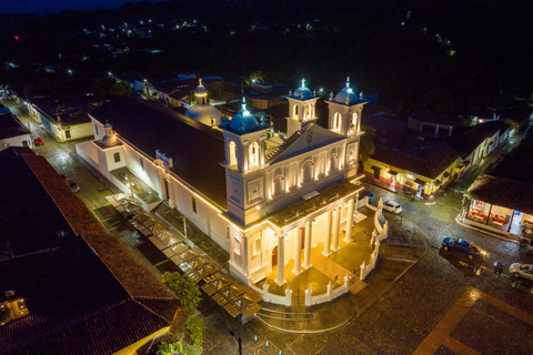 JOURNÉE COMPLÈTE : VILLAGE COLONIAL DE SUCHITOTO, LAC, CENTRE HISTORIQUE.