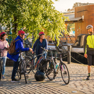 Edinburgh: Sightseeing Bike Tour