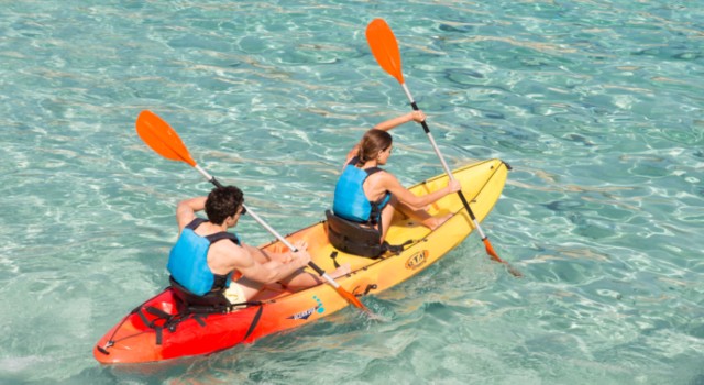 La Paz: Water Sports - Kayaks