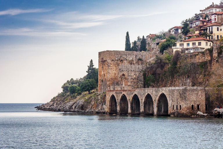 Side: Alanya City Tour with Boat, Cable Car and Lunch at the Castle Side & Alanya: Cable car ticket, Boat Ride, Lunch & Bazaar tour