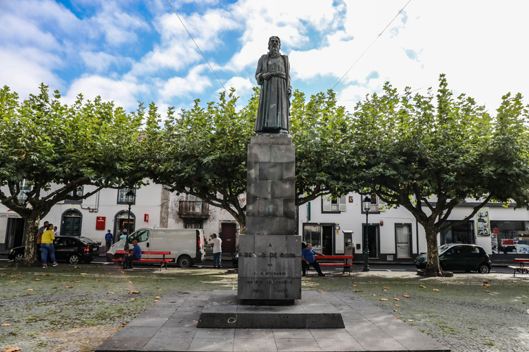 维拉弗兰卡多坎普：定居者小镇导览游中午 12 点酒店接载