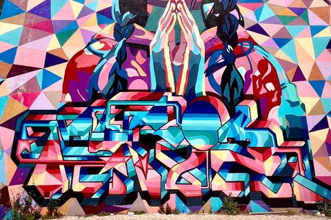 Découvrez l'histoire de Lisbonne à bord d'un tuk-tuk.Visite historique de Lisbonne en tuk-tuk électrique