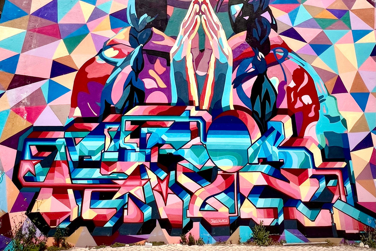 Découvrez l'histoire de Lisbonne à bord d'un tuk-tuk.Visite historique de Lisbonne en tuk-tuk électrique