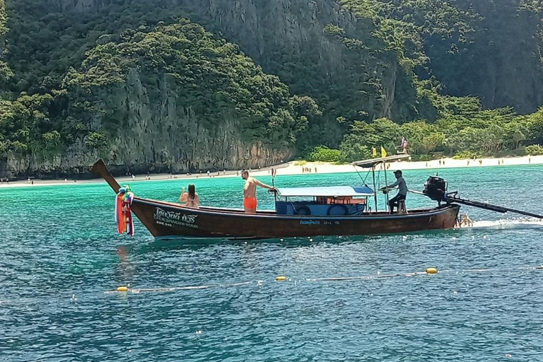 Phi Phi Island Övernattningspaket 2dagar,1natt och aktiviteter