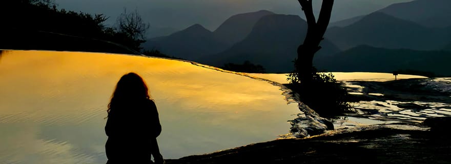 Oaxaca : lever du soleil et randonnée à Hierve el Agua, expérience avec nuitée