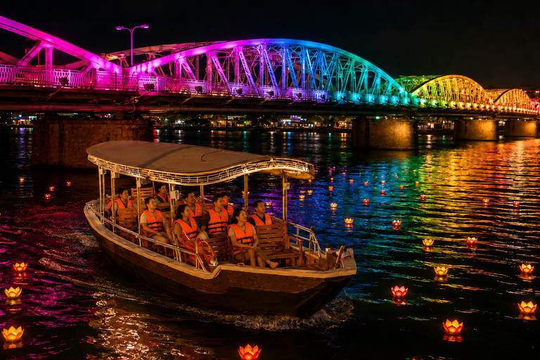 Hue: Evening Perfume River Electric Boat Cruise & Lantern Evening Perfume River Cruise