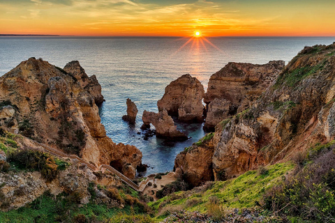 Au départ de Lisbonne : Algarve, grotte marine de Benagil et visite d&#039;une jounée à Lagos