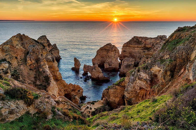 Au départ de Lisbonne : Algarve, grotte marine de Benagil et visite d&#039;une jounée à Lagos