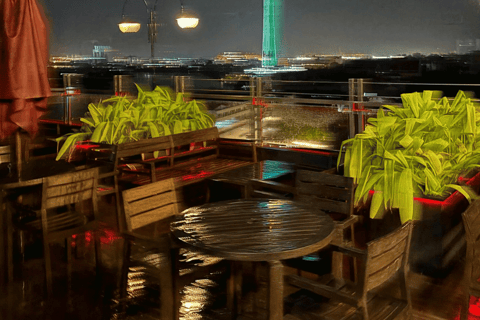 Colombo: Lotus Tower 360° Revolving Buffet & Tuk-Tuk Safari Meet at Lotus Tower Entrance: Restaurant Lunch/Dinner Buffet