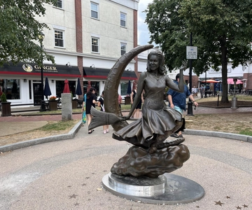 Salem Witch Tour from Boston by Train