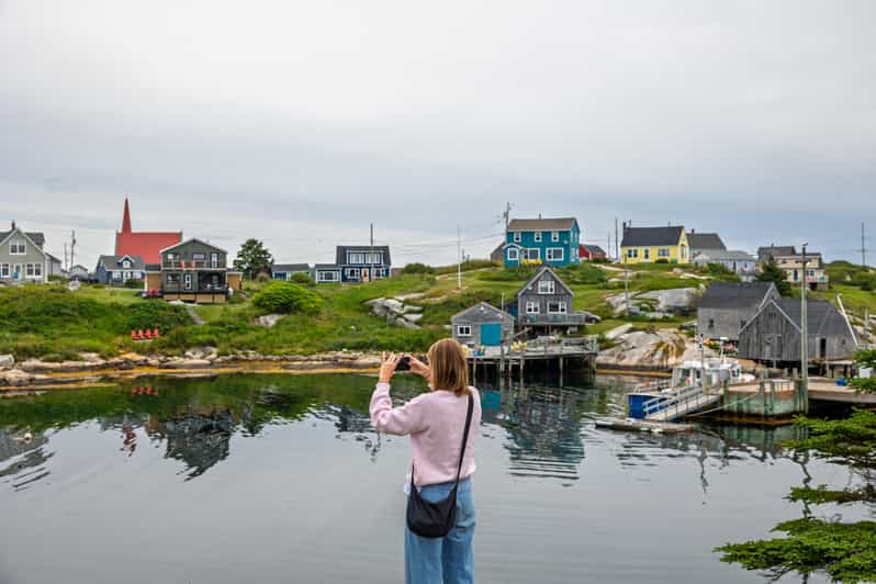 Halifax: Peggy's Cove, Citadel en Titanic Cemetery Tour