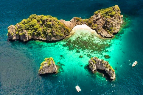 Krabi: A melhor aventura particular de barco de cauda longa em 7 ilhasMotorista de barco