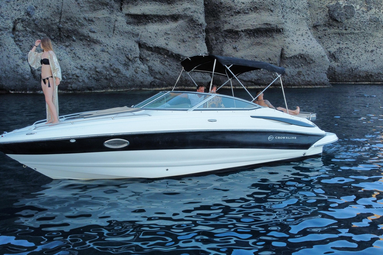 Santorini: Luxury private speedboat with food and drinks Daytime Speedboat Adventure