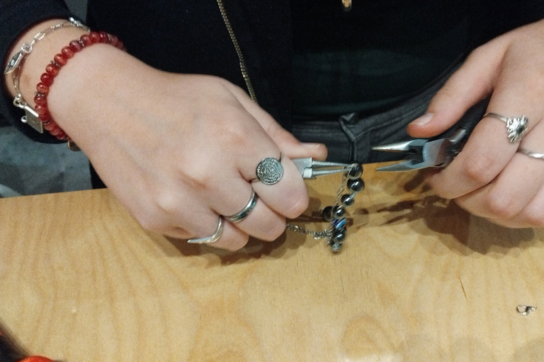 Thessaloniki: Art Walk & Creative Workshop with Guide Thessaloniki: Art Walk & Creative Workshop with Guide