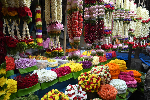 Bangalore: Foodie Tour, Local Market, & Mystery Nandi Temple Bangalore:Food Street Walk+Local Market+Mystery Nandi Temple