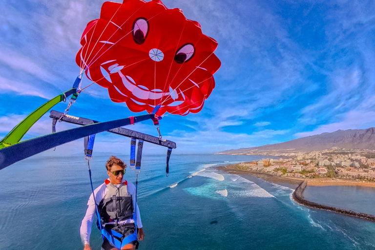 Parascending in Los Cristianos, Tenerife