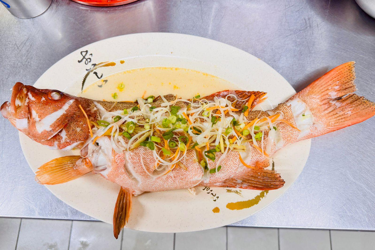 Okinawa Tour: Shurijo Castle, Cape Manza, Kouri &amp; Aquarium