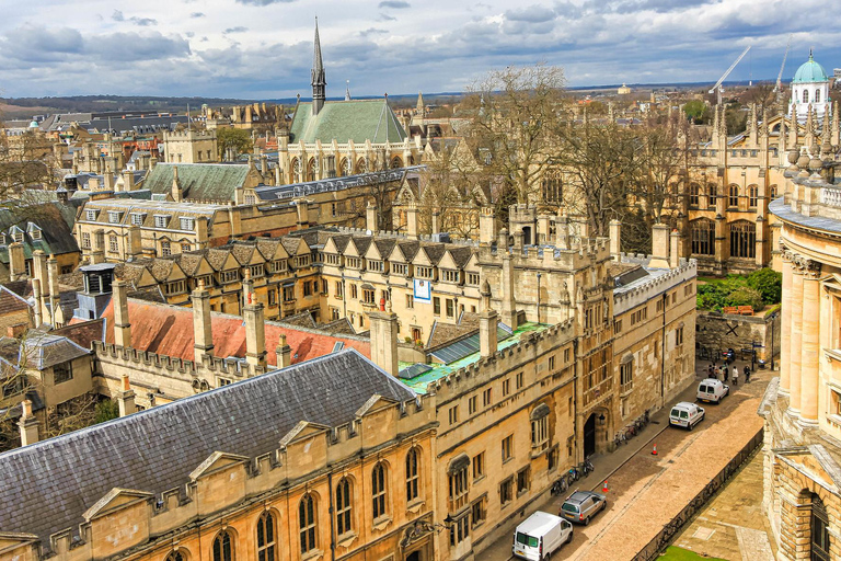 科茨沃尔德与牛津：托尔金主题之旅一日自驾游
