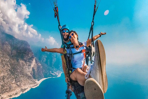 Marmaris: Fethiye Paragliding Flight with Lunch & Transfer