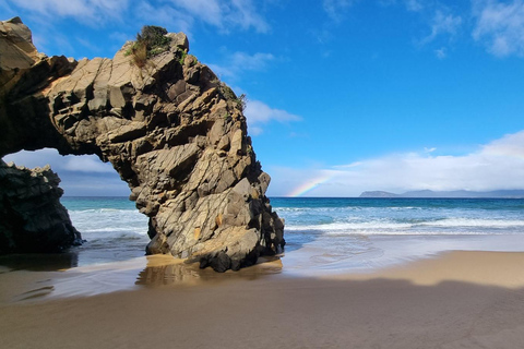 Hobart: 2 Day Bruny Island Escape & Port Arthur with Devils