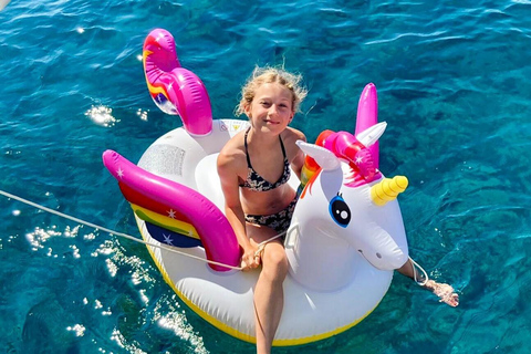 Héraklion : Croisière en catamaran sur l&#039;île de Dia pour les familles et les enfants