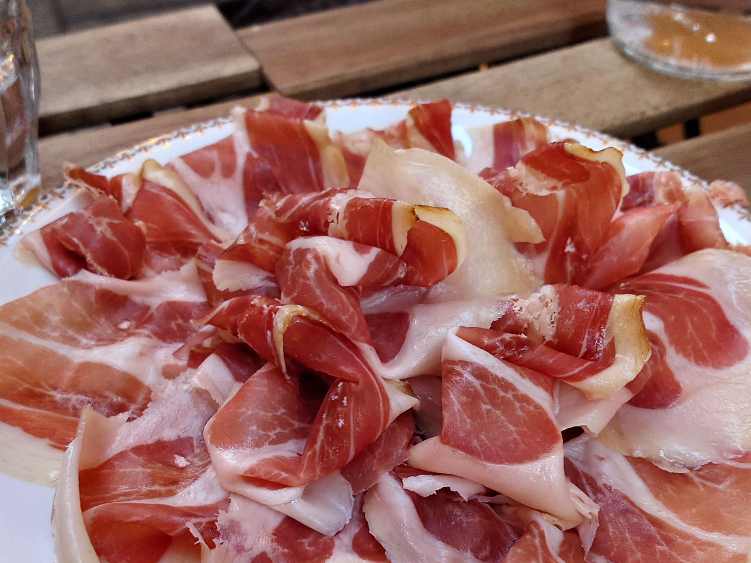 Ajaccio: Lokale Food-Tour mit Verkostungen
