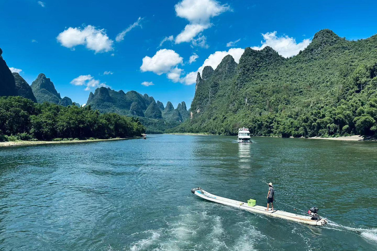 Guilin: Li River Cruise to Yangshuo with Hotel Pickup Li River 5-Star Cruise Upper Deck with Hotel Pickup