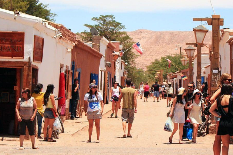 LaPaz : excursion de 3 jours au Salar de Uyuni et à San Pedro de AtacaPaz : excursion de trois jours au Salar d&#039;Uyuni et à San Pedro de Atacama