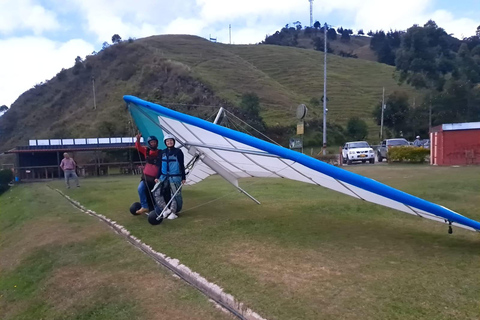 Hang Gliding Flight - Medellín