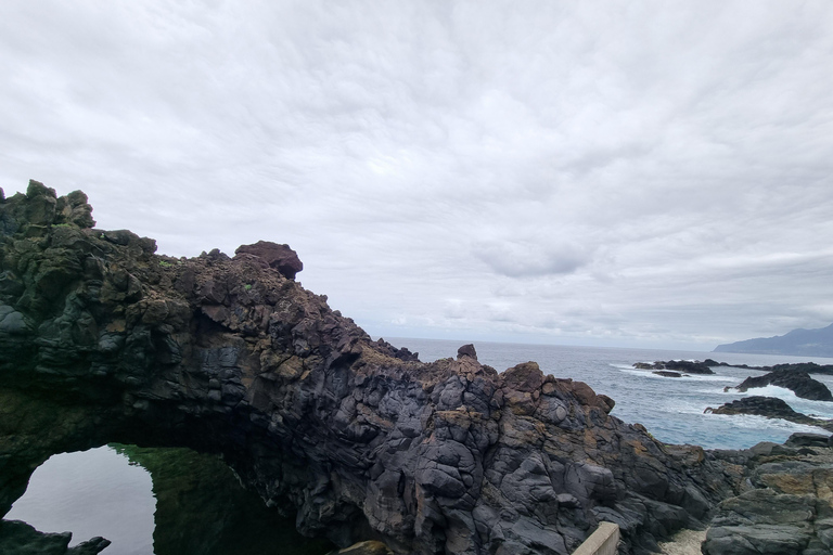 Madeira: SkyWalk, Fanal, Piscinas Naturais Passeio de jipe 4x4