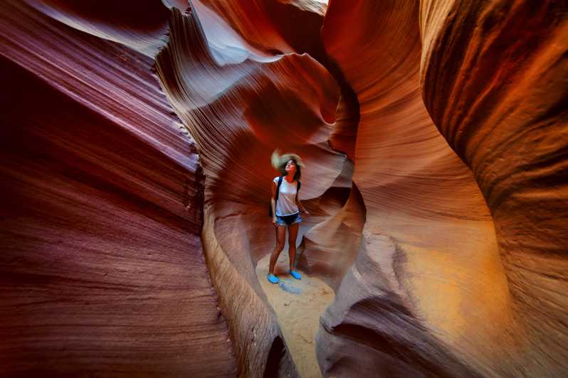 Page: Lower Antelope Canyon Entry and Guided Tour