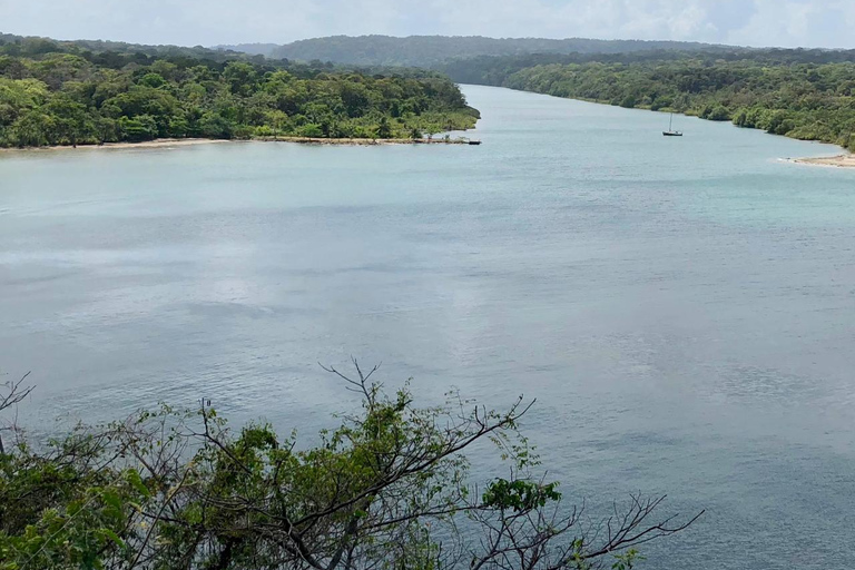 Canal de Panamá Nuevas esclusas, selva y Fuerte de San Lorenzo