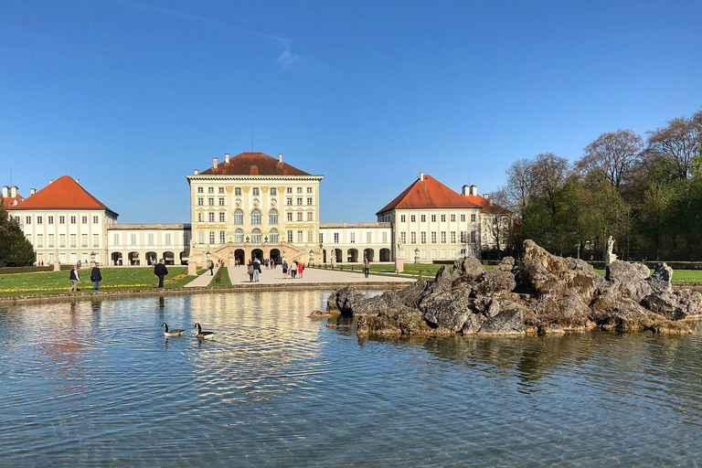 Escursione al Palazzo di Nymphenburg di Monaco di Baviera con auto/van privato