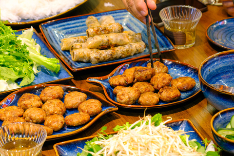 Hanoi: Market Visit and Home-Cooked Meal Cooking Class Private Option