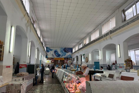 Chisinau: Central Market Food Tour with Tastings