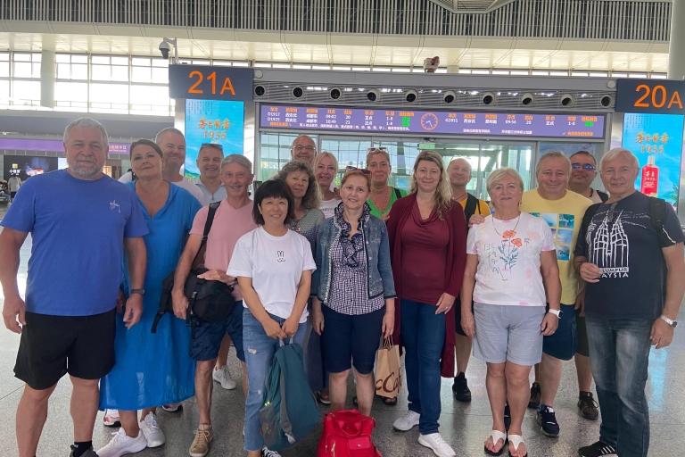 Pékin : Visite privée en cas d'escale avec durée optionnelleAéroport PKX : 6 heures d'escale Visite nocturne de Pékin