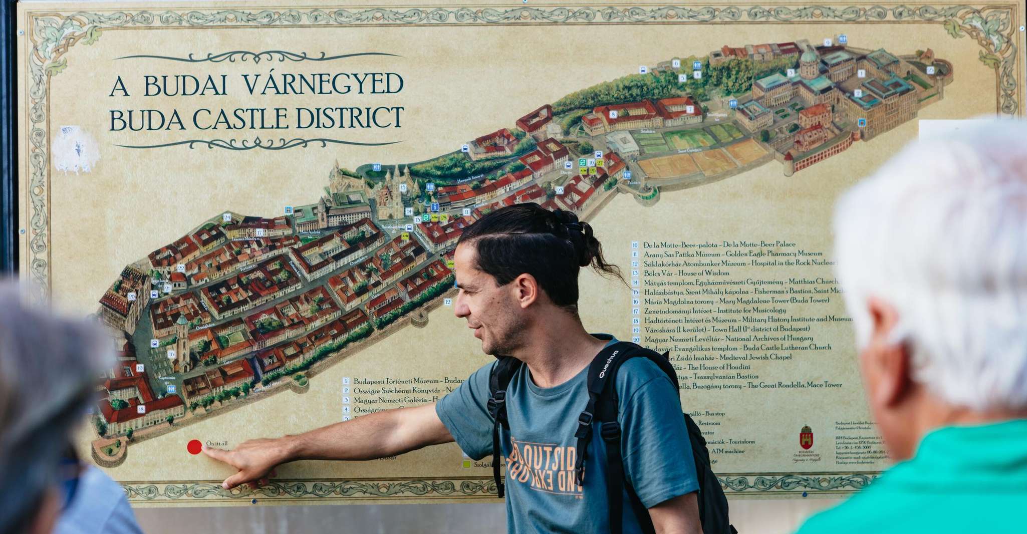 Budapest: Historic Buda Castle Walking Tour photo 15